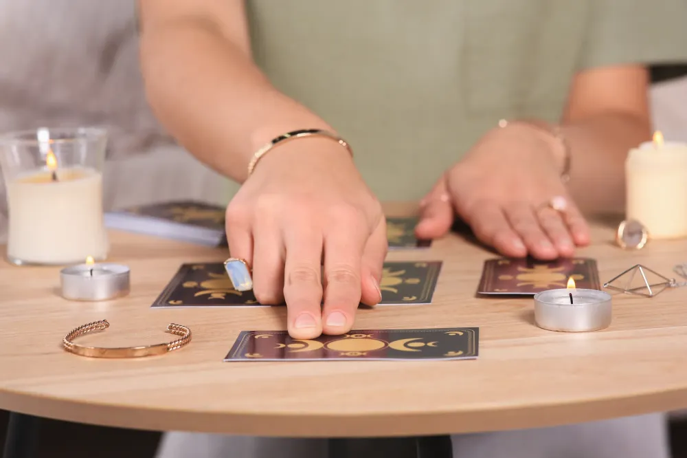Meditations on the Tarot: A Journey into Christian Hermeticism — Valentin Tomberg